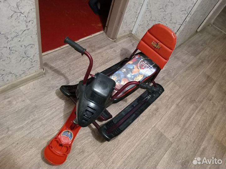 Детский снегокат