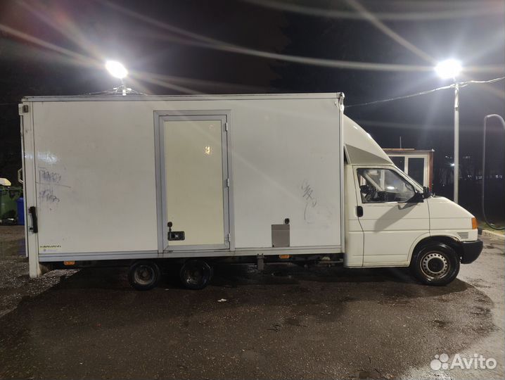 Volkswagen Transporter 2.5 МТ, 2000, 268 000 км