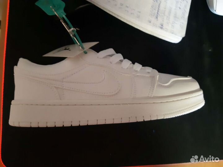 Nike air jordan 1 low