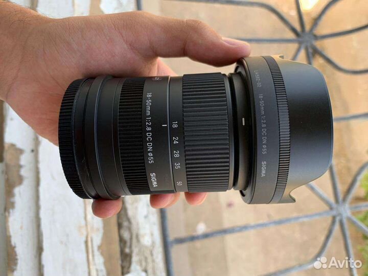 Объектив Sigma 18-50 F2.8 DC Contemporary L-Mount