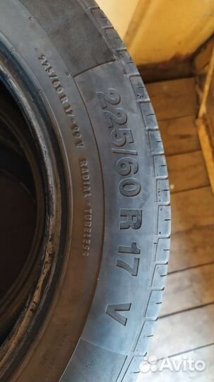 Continental ContiPremiumContact 5 SUV 225/60 R17 99V