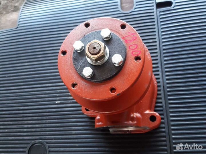 Насос водяной Д-240