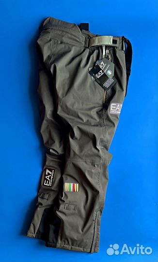 Горнолыжный костюм Emporio Armani команды Италии