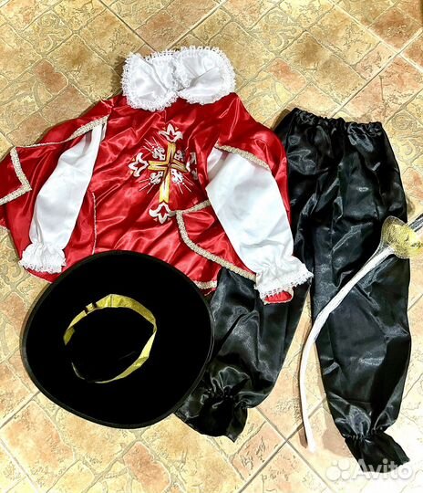 Костюм мушкетера