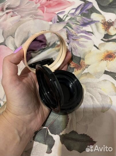 Пудреницы под различные косметические рефилы