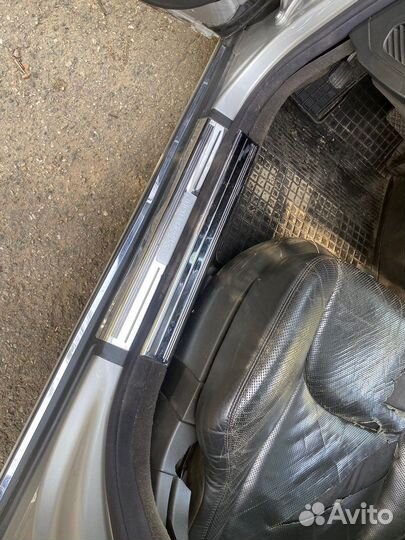 Накладки порогов внутренние Mercedes S-class W220