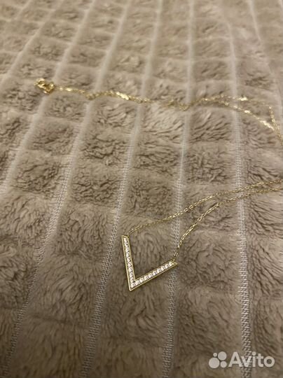 Колье золотое