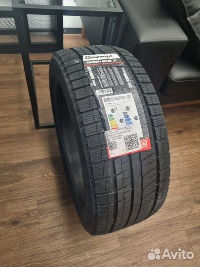Gripmax Grip Ice X 225/45 R18 98H