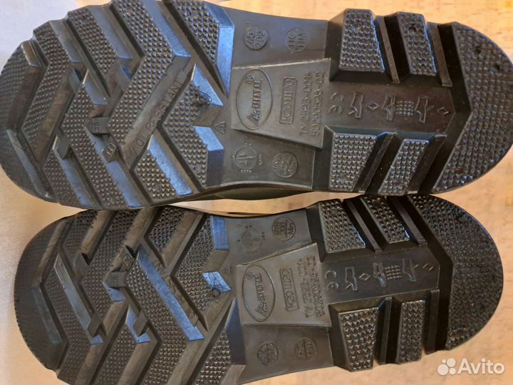 Сапоги резиновые 45