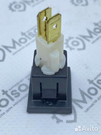 Глазок щитка приборов Урал зеленый квадрат (1 шт)