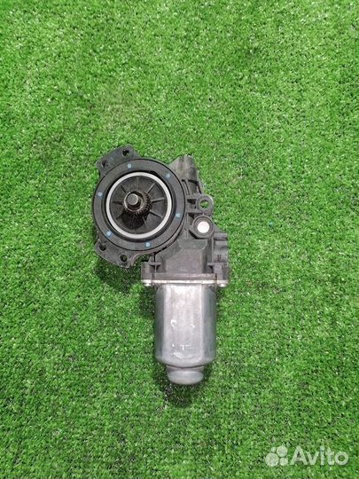 Моторчик стеклоподъемника Kia Sportage