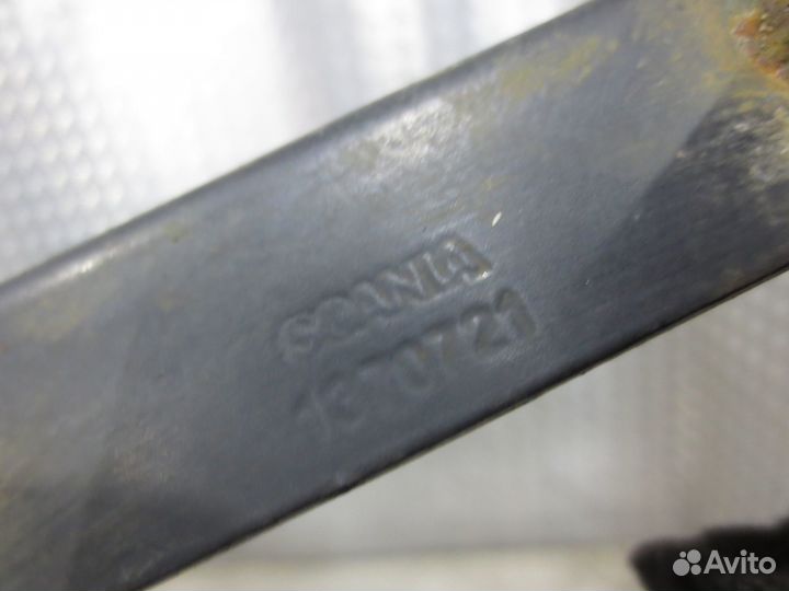 Кронштейн бокового спойлера левый Scania 1370721