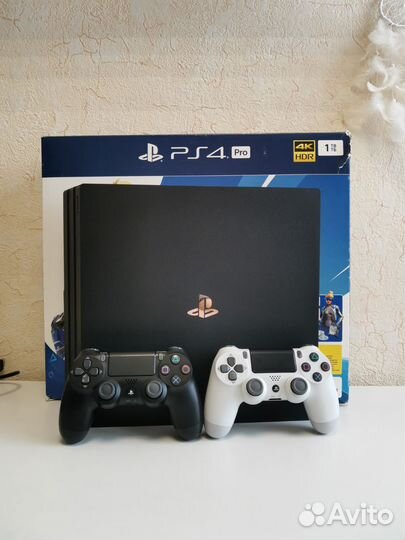 Sony PS4 Pro 1tb 7208В +50 игр +2 Джойстика