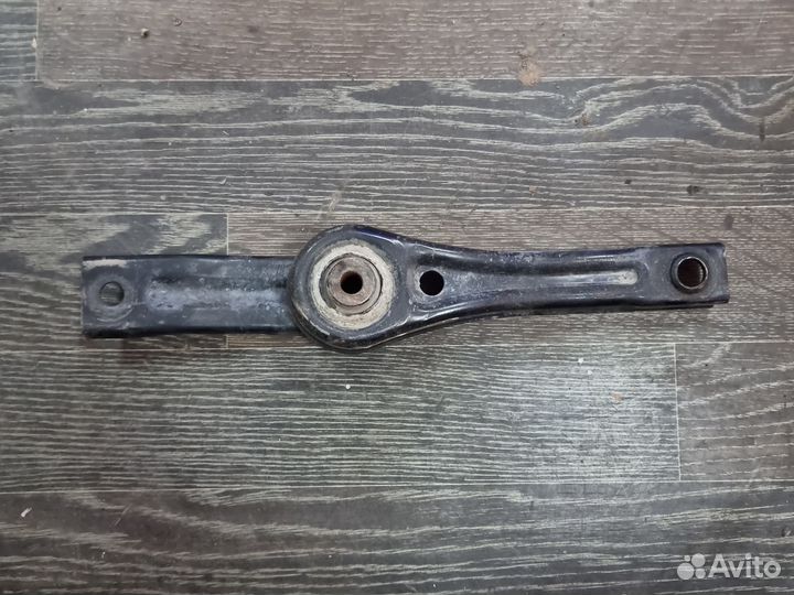 Подушка кпп задняя Skoda Octavia A7