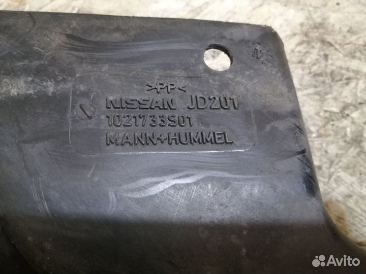 Воздухозаборник Ниссан Кашкай J10