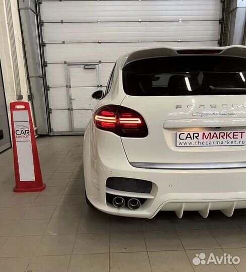 Фонари задние Black Porsche Cayenne 958 LED