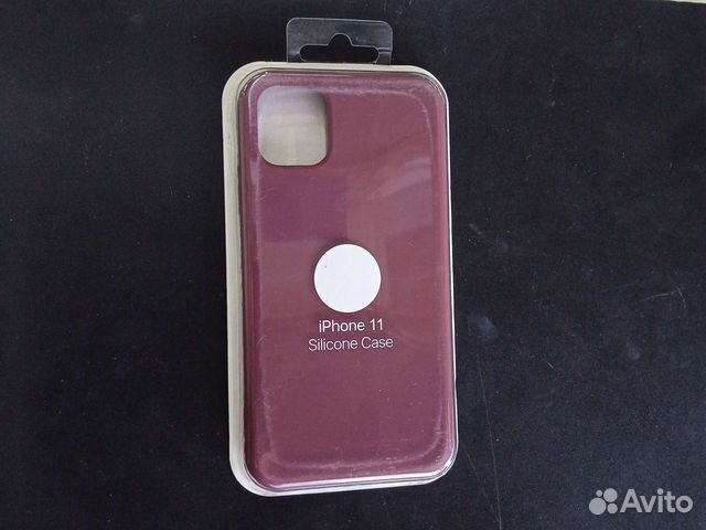 Чехол на iPhone 11 Темно-красный
