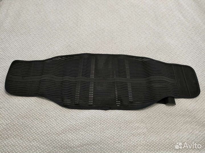 Корсет поясничный новый, размер s