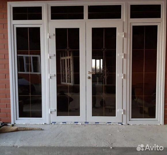 Витражные окна