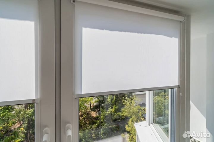 Рулонная штора на створку