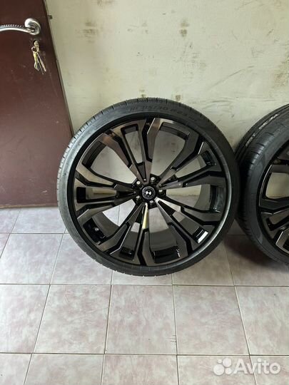 Комплект летние колеса R23 BMW X7 G07 individual