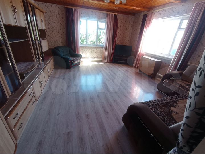 Дом 90,7 м² на участке 16 сот.