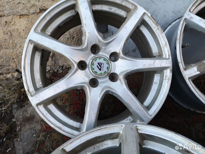 Литые диски R17 5x114.3