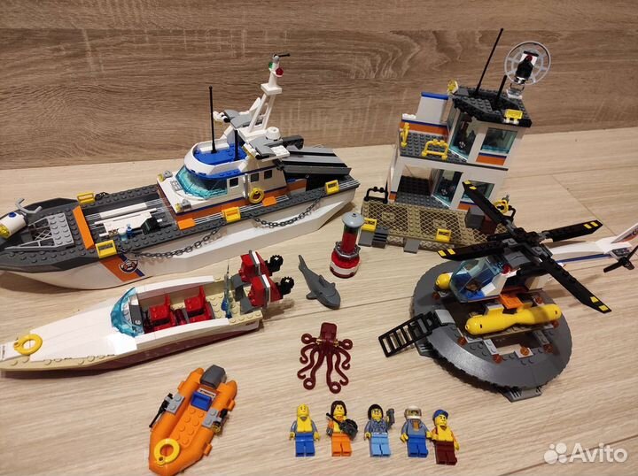 Конструкторы Lego City много наборов