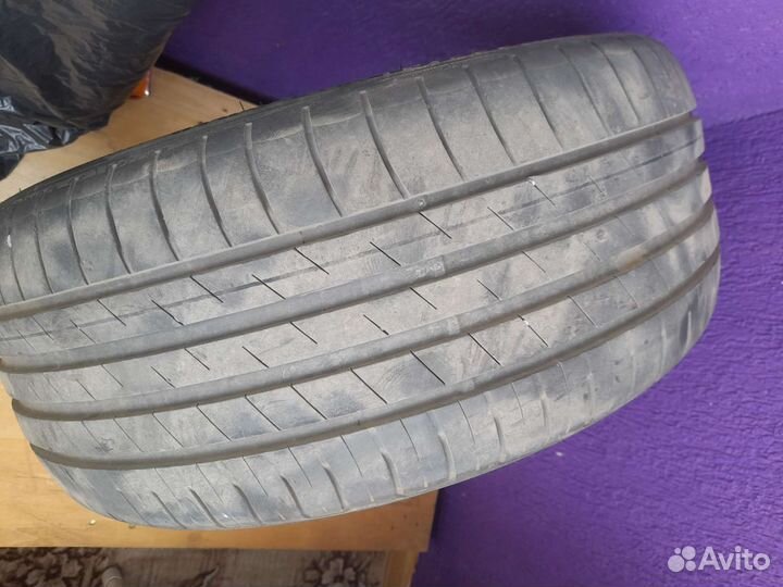 Goodyear EfficientGrip Performance 215/45 R17 91W