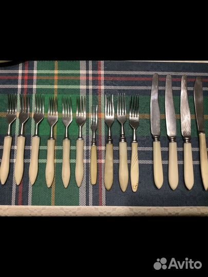 Вилки и ножи столовые СССР костяными ручками