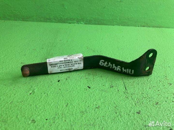 Кронштейн тяги mercedes-benz actros MP 4