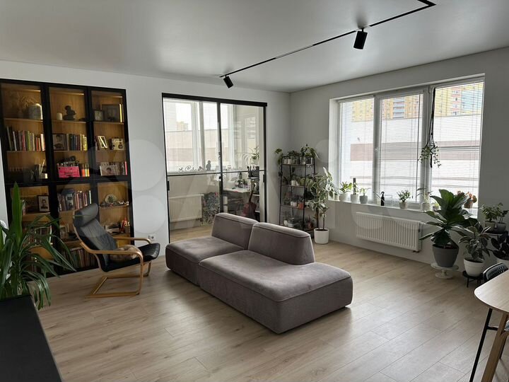 3-к. квартира, 99,5 м², 2/15 эт.