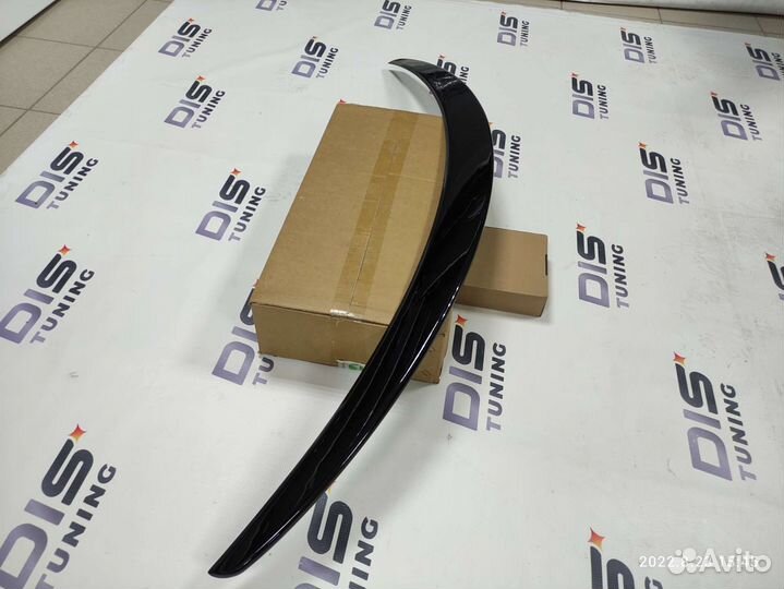 Спойлер крышки багажника на Mercedes E-Class C238