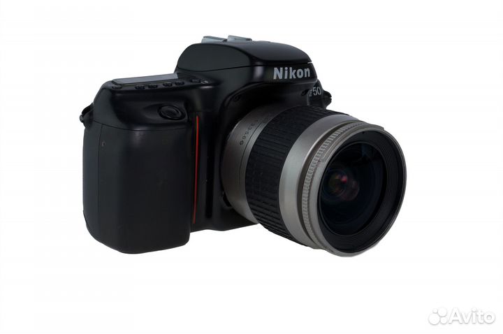 Nikon F50 с объективом 28-80mm f3.3-5.6 G