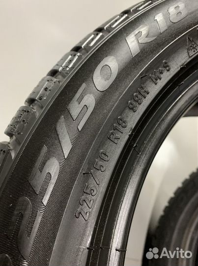 Pirelli Winter Sottozero 3 225/50 R18