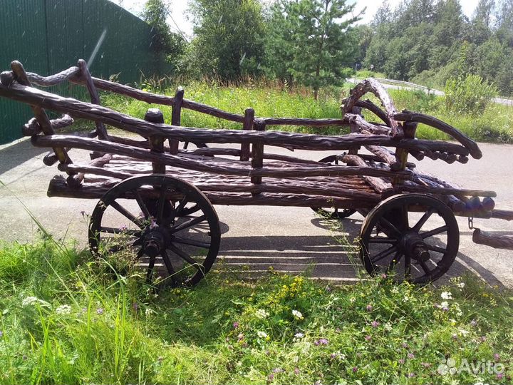 Телега деревянная