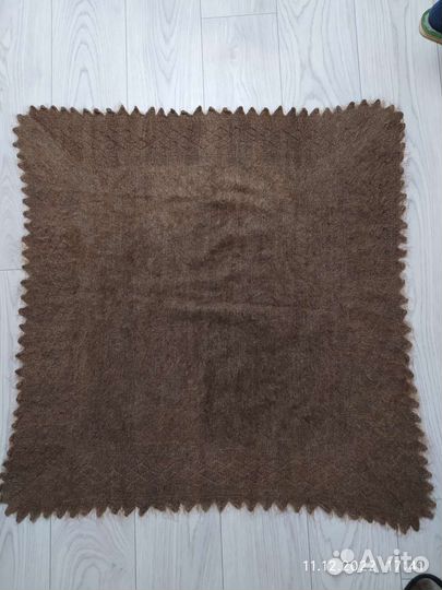 Шаль из козьего пуха