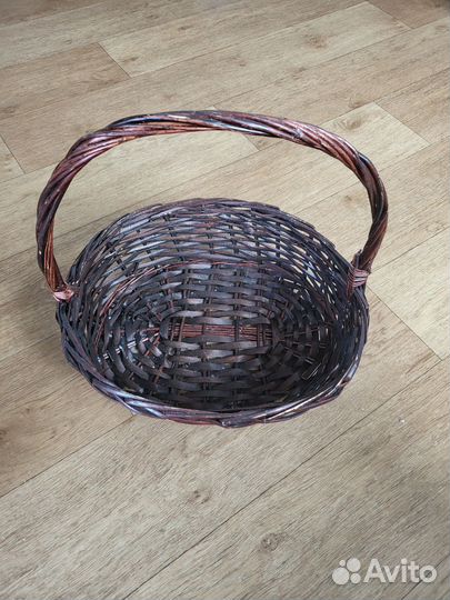 Корзина плетеная