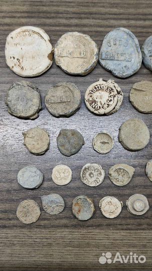 Пломбы свинцовые старинные