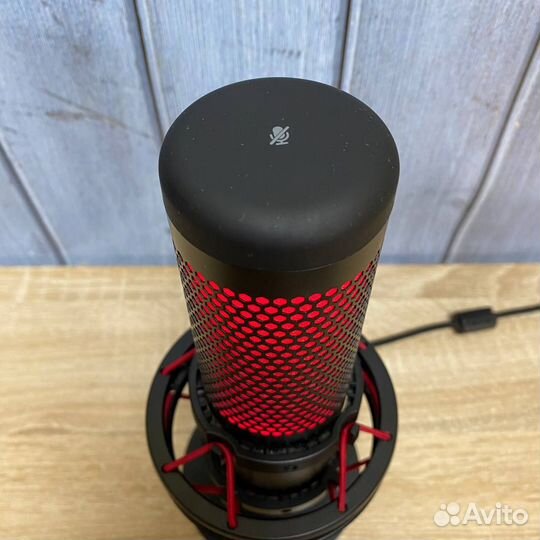 Микрофон HyperX QuadCast Gaming