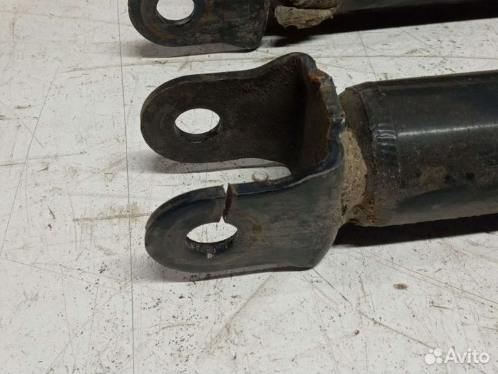 Амортизатор задний Hyundai I40