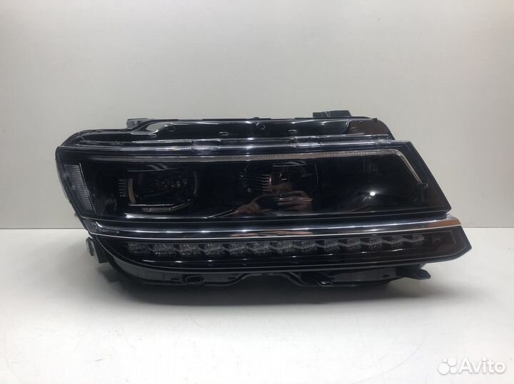 Фара правая Volkswagen Tiguan 2017-2020 Full Led