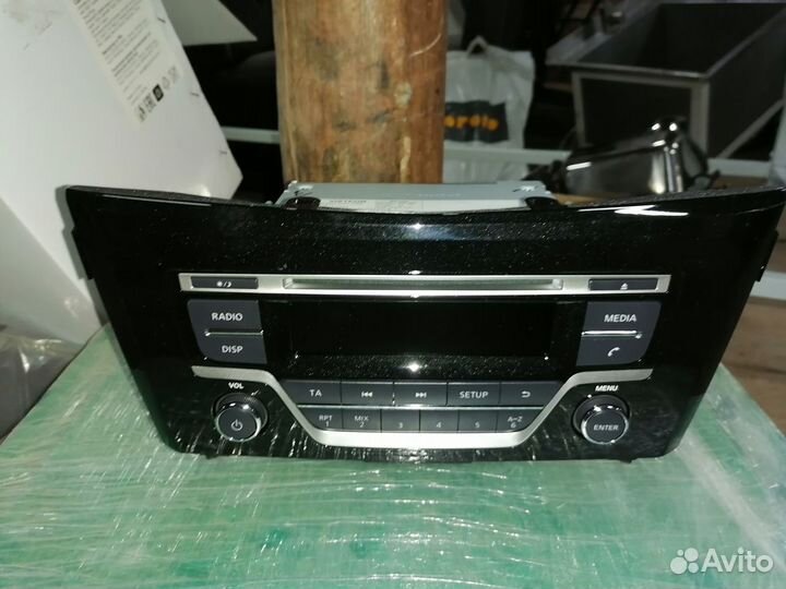 Мультимедийный центр Nissan Qashqai Штатный