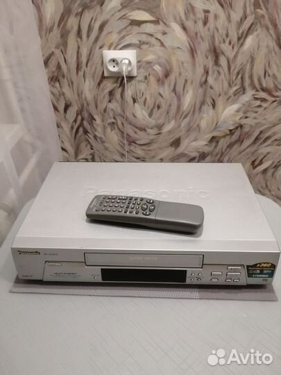 Видеомагнитофон Panasonic nv sj205eu