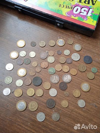 Продам монетки