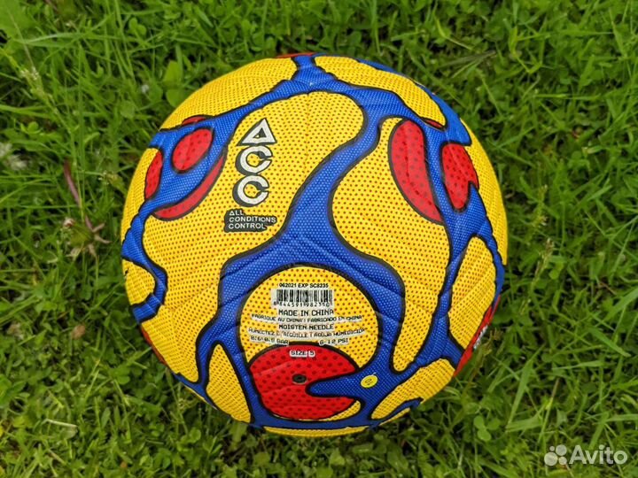 Футбольный мяч Nike Flight оранжевый пл 22