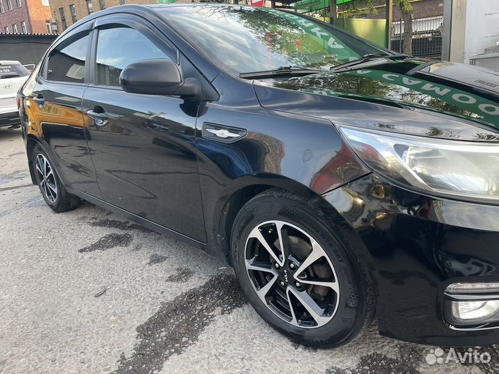Kia Rio 1.6 AT, 2015, 268 000 км