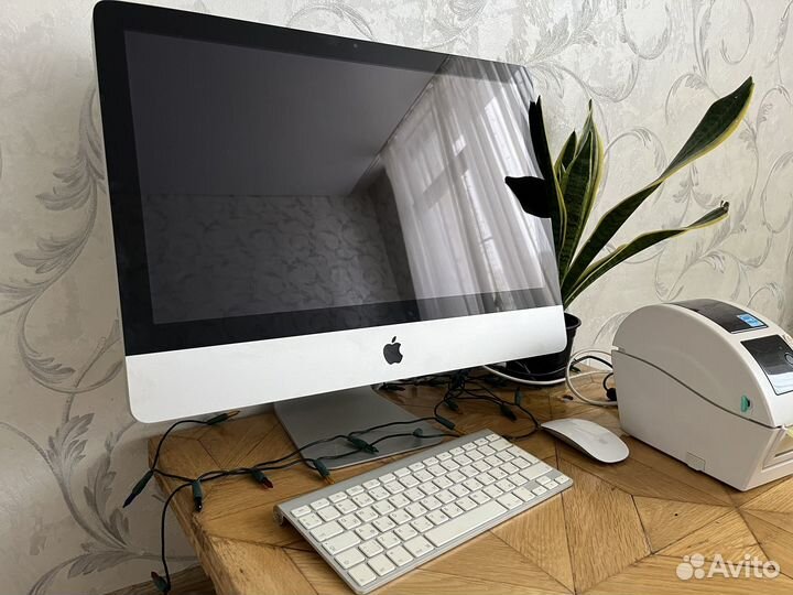 Apple iMac 21.5