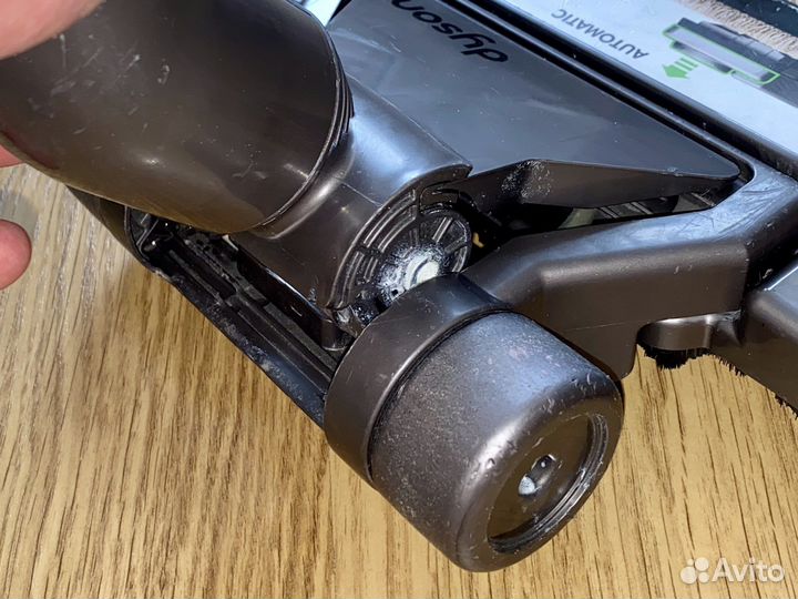 Щётка автомат пол / ковёр Dyson musclehead. Ремонт