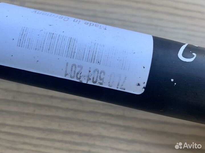 Задний привод Шрус Фольксваген Туарег 3.2 2006 год